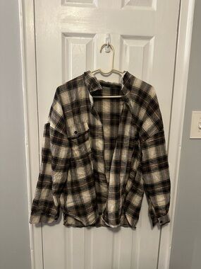 Plaid Button-Up Flannel in Brown and Cream